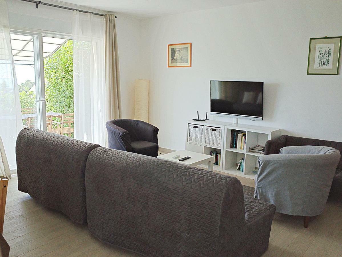 House Natali 70M From The Beach - Free Ev Top Up Rtina Kültér fotó